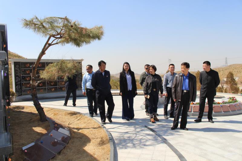 包頭市民政局領導蒞臨九龍園參觀指導 包頭市民政局領導蒞臨九龍園參觀指導